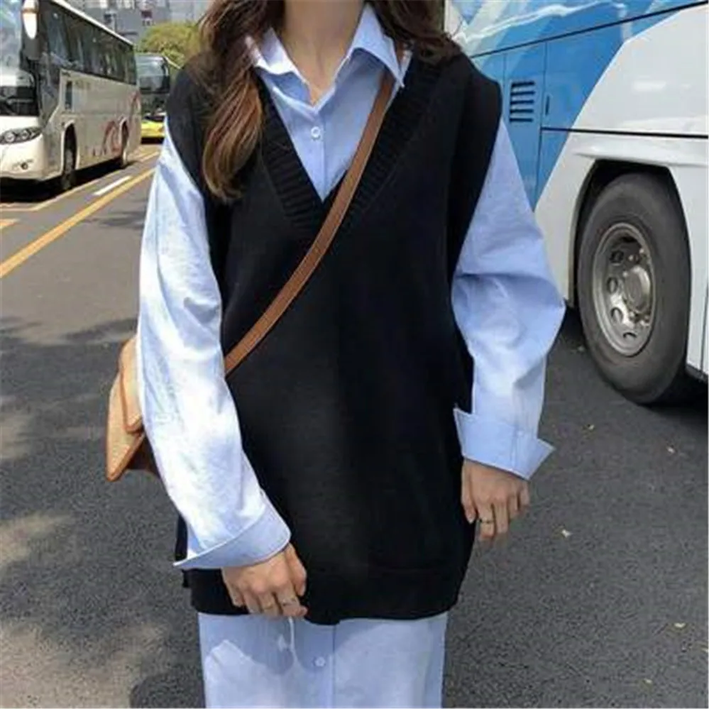 Korean Basic Sweater Vest Women Solid V-neck Loose Plus Size 3XL Simple Classic Elegant Office Ladies Vests Leisure New Knitting