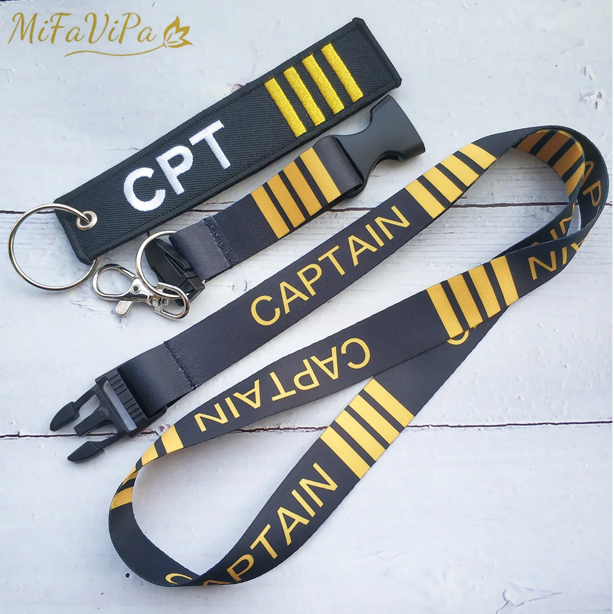 1 Set Captain Lanyards Neck Strap Phone Chaveiro Key Chain llavero Lanyard for ID Card Holder Flight Crew Gift for Captains