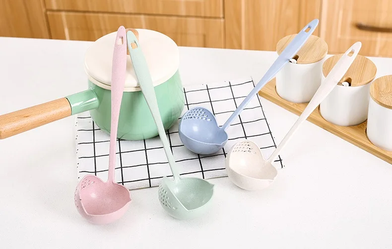 100pcs Dual Purpose 2 in 1 Spoon with Filter Soup Ladle Wheat Straw Long Handle Spoons Colander Kitchen Tools WB1542