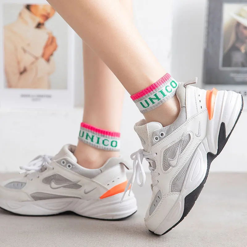 Pink Letter Socks for summer Ultra-thin Transparent Cass Glass fiber Silk Socks Fashion daisy Ankle Short Lace invisible Women