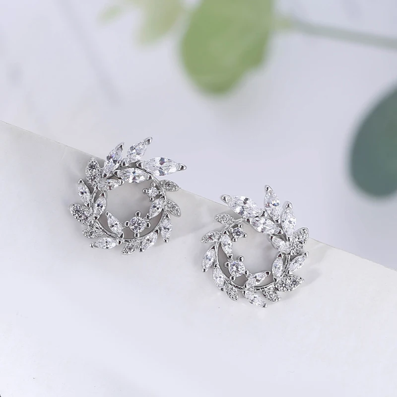 925 Sterling Silver The leaves zircon Stud Earrings For Women  Trend Personality Lady Fashion Jewelry