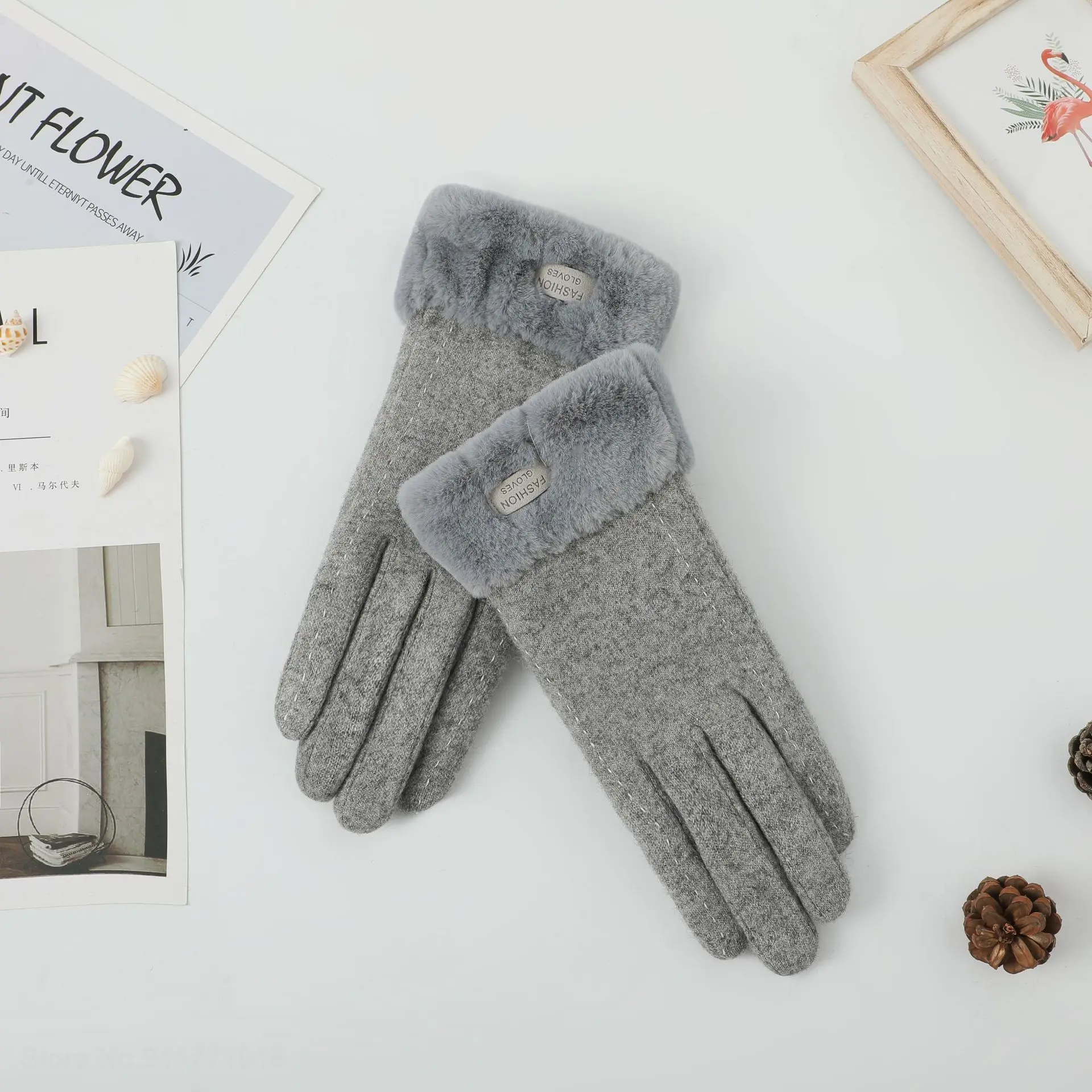 Youpin Cashmere Gloves Women Autumn Winter Cute Furry Warm Mitts Full Finger Mittens Outdoor Sport Female Gloves Touch Screen