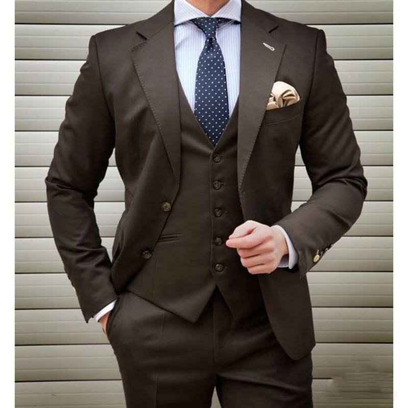 

3 Pieces Tailor Made Brown Men Suit Slim Fit Notched Lapel Two Button Groom Tuxedos Groom Wear Formal Business Terno Masculino