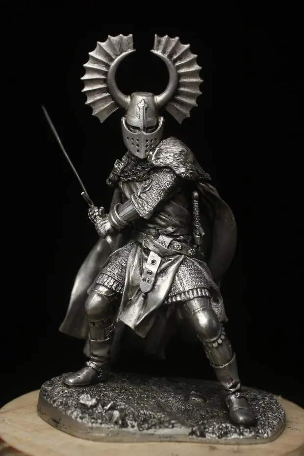 Teutonic Knights Figurines for Home Decorations Delicate Europe Crusader Tin Soldier Model Middle Ages Collection Gifts 1/18 90m