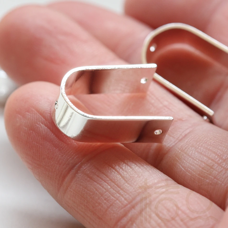 DIY Supply-Solid Brass Finding Bead Frame - U Shape with 3 Holes 19.9x12.5x6.9mm (3857C-V-228)