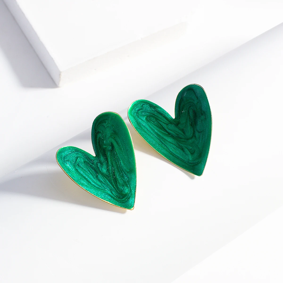 AENSOA New Korean Statement Earrings for Women Green Acrylic Round Square Geometric Dangle Drop Earring Brincos 2021 Fashion