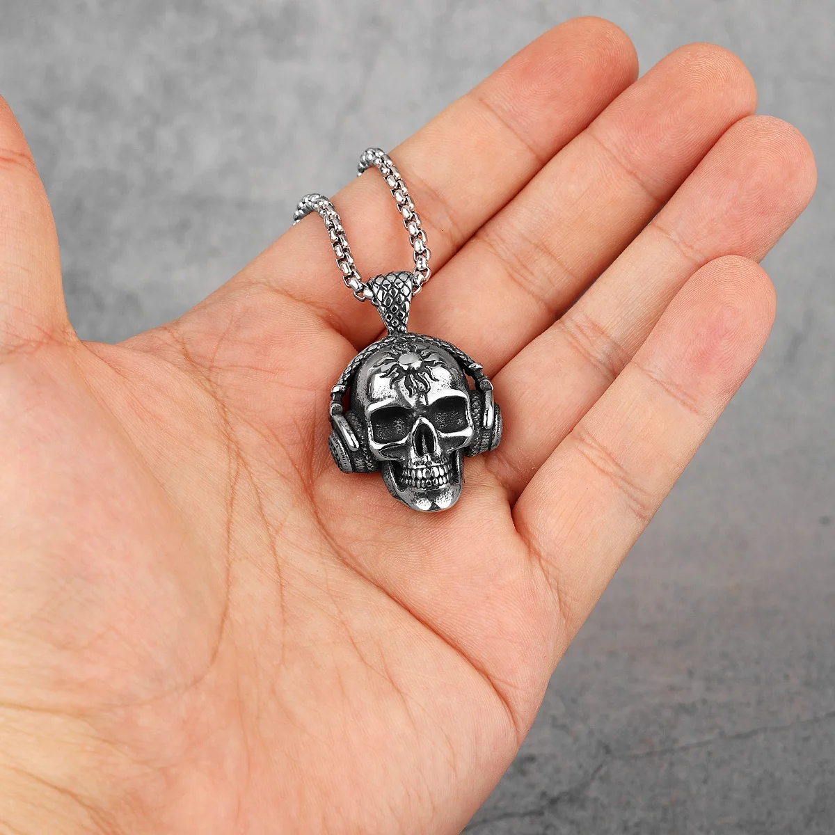 الموت روك سماعة الجمجمة المقاوم للصدأ الرجال القلائد سلسلة بدلاية فاسق ل Boyfriend الذكور المجوهرات الإبداع هدية بالجملة #3