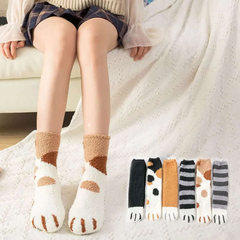 

Girls Floor Socks Winter Brushed Socks For Boys Warm Teenager Socks Cartoon Claws Children Fleece Sleeping Seamless Socks