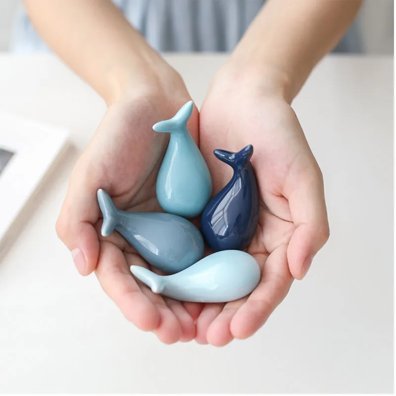 Cute Mini Whale Ceramic Chopstick Holder Home Hotel Kitchen Tableware Creative Dining Table Home Decoration Small Ornaments