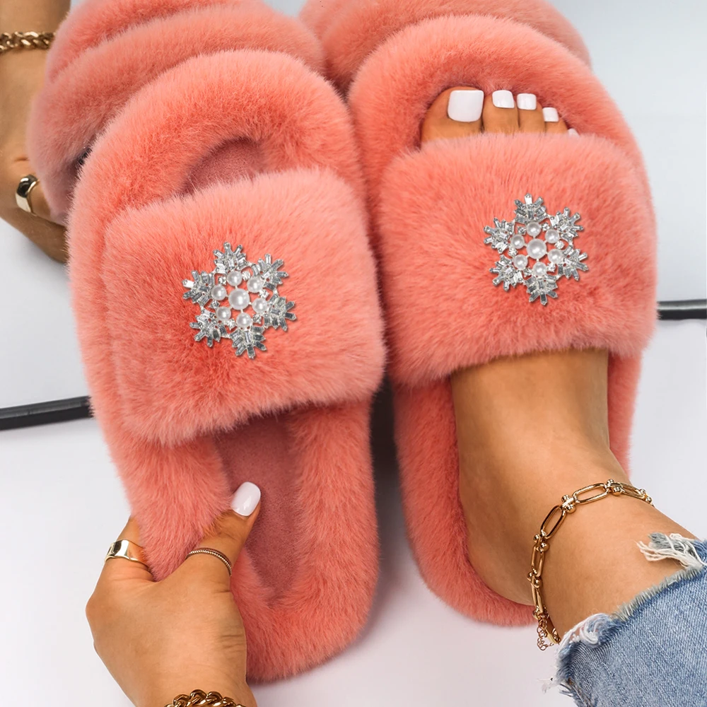 Slippers Female Rhinestone Snowflake Furry Slides Faux Fur Sandals Ladies Flip Flops Designer Fluffy Slippers Shoes 2022 Women