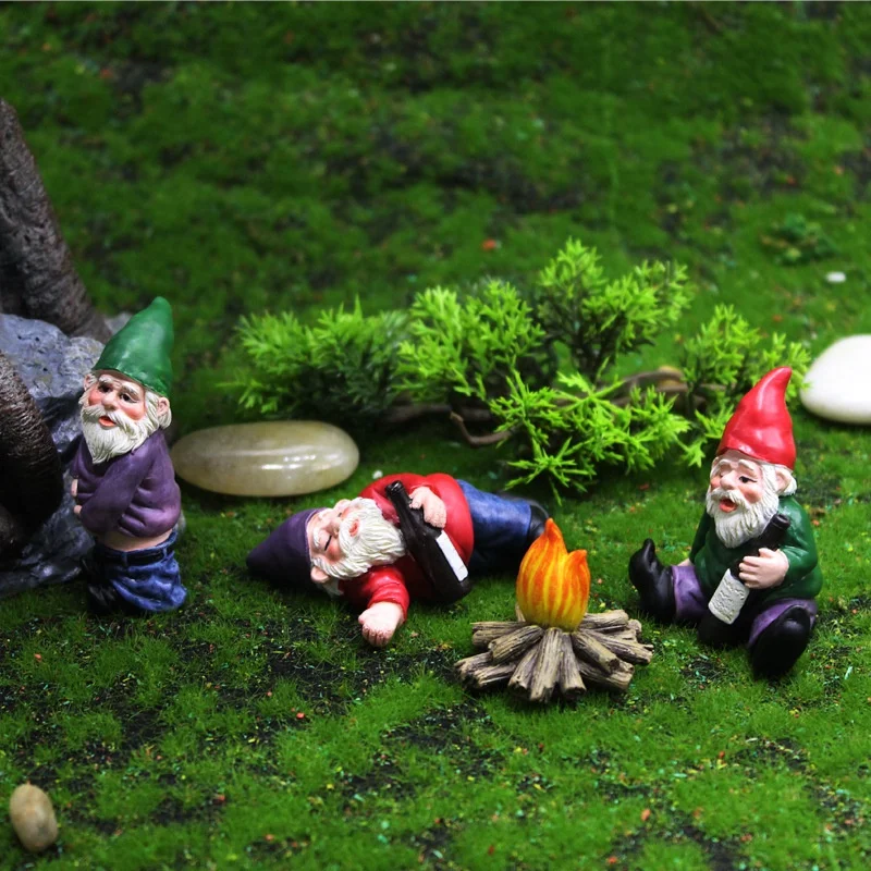 

4pcs Fairy Garden Drunk Gnomes Miniature Ornaments Set Mini Dwarf Bonfire Statues for Planter Flowerpot Decor Accessories