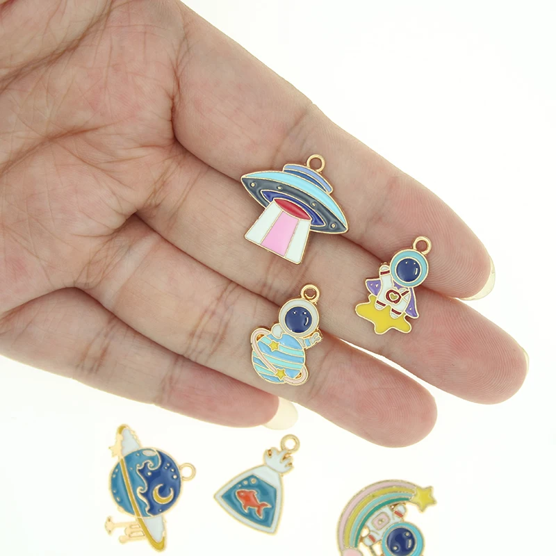 10pcst Mini Universe Enamel Astronaut Spaceship Planet Charms for Jewelry Making Pendant Fit Necklaces Earrings DIY Crafts Gifts