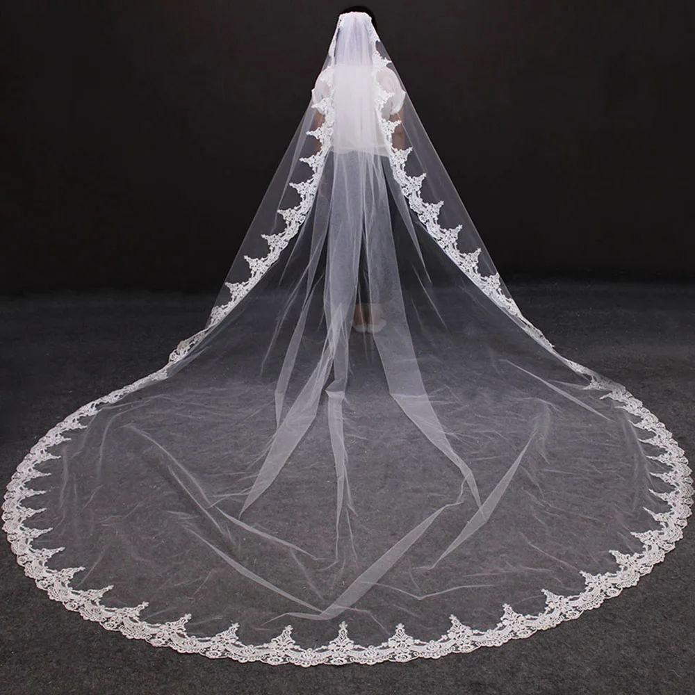 

Long Lace Wedding Veil with Comb 4 Meters Ivory Color Bridal Veil 400cm One Layer Veil for Bride Wedding Accessories