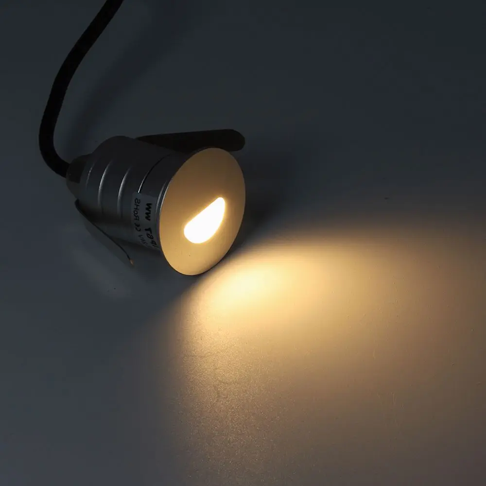 1W ha messo le luci di punto principali della luce della scala IP67 lampade da parete angolari esterne impermeabili DC12-24V illuminazione della