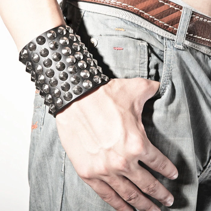 Punk Rivet Leather Hand Jewelry Bracelet Casual Men Metal Wide Stud Bracelet Wristbands