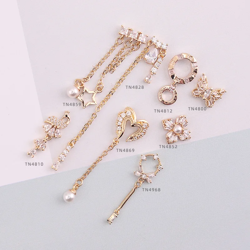 

10pcs/lot Love butterfly Chain Alloy Nail Art Zircon Pearl Metal Manicure Nails Accesorios Supplies DIY Nail Decorations Charms