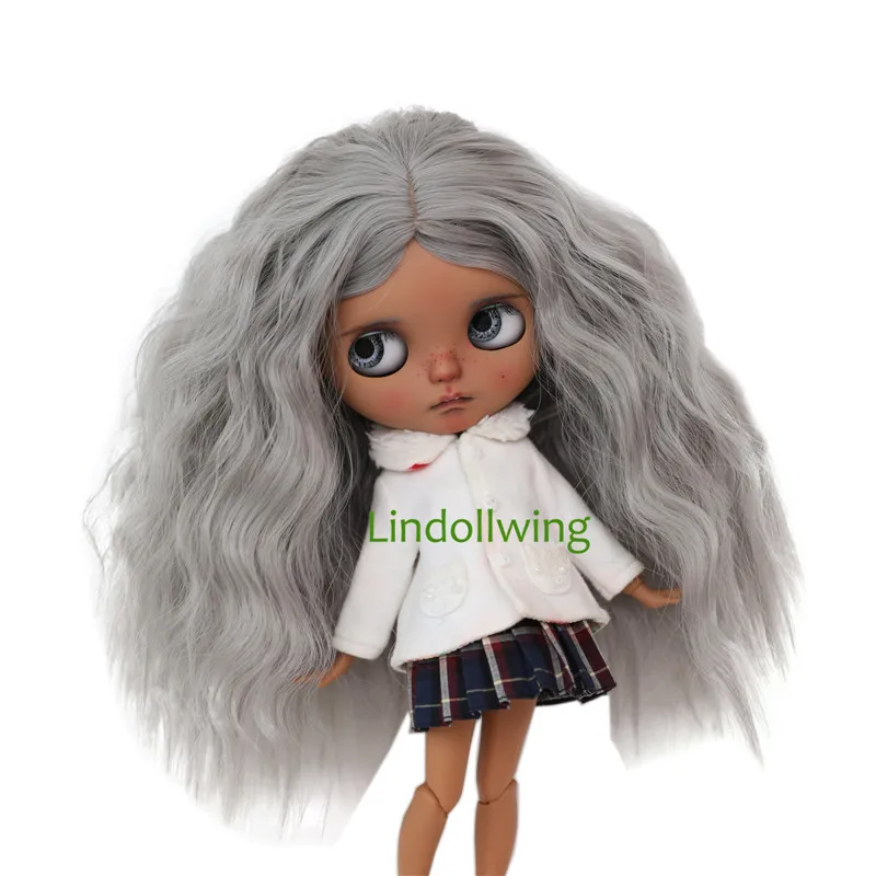 

9-10 inch Blyth Wig Long Silver Curly Hair