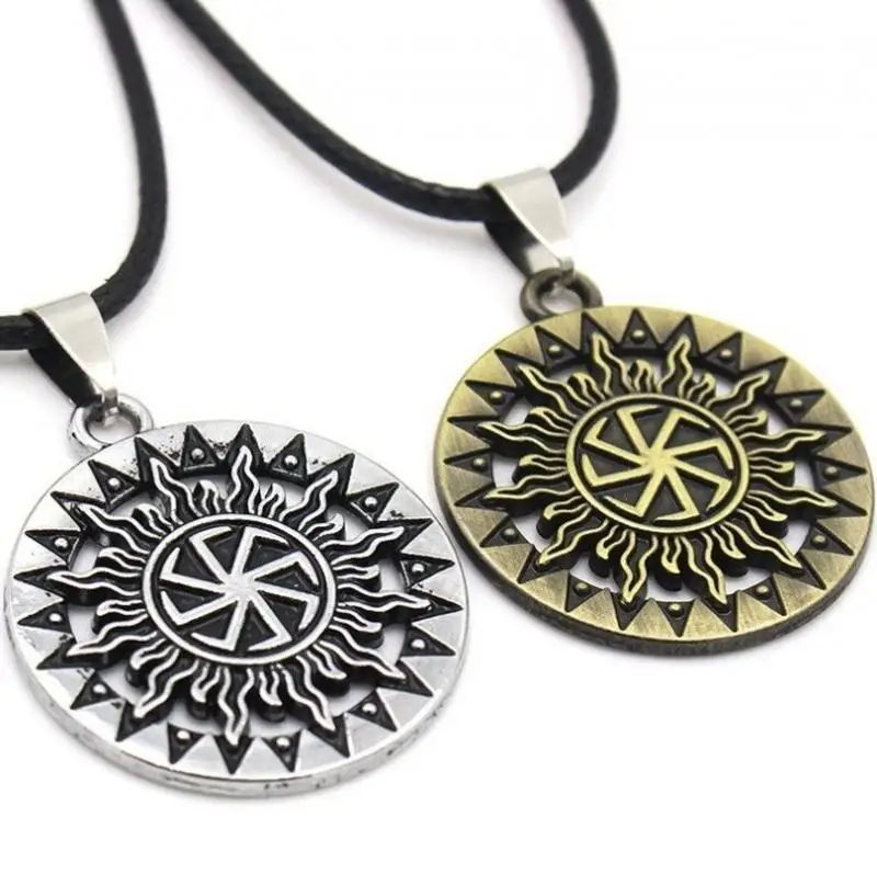 Retro Abstract Sunflower Pattern Amulet Pendant Necklace Men\'s Punk Rock Motorcycle Jewelry