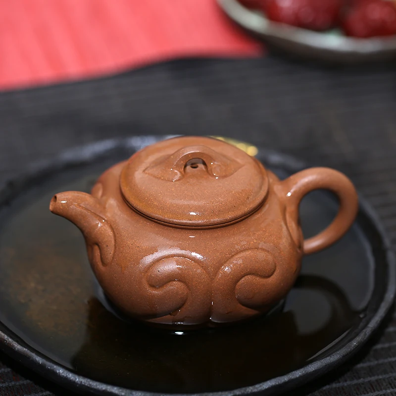 ★Monohydrate hall yixing recommended undressed ore all hand tea sets tea pot old mud seasons ruyi 190 ml