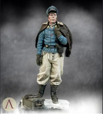 Unpainted Kit 1/24 75mm  pilot  ancient stand 75MM Resin Figure miniature garage kit