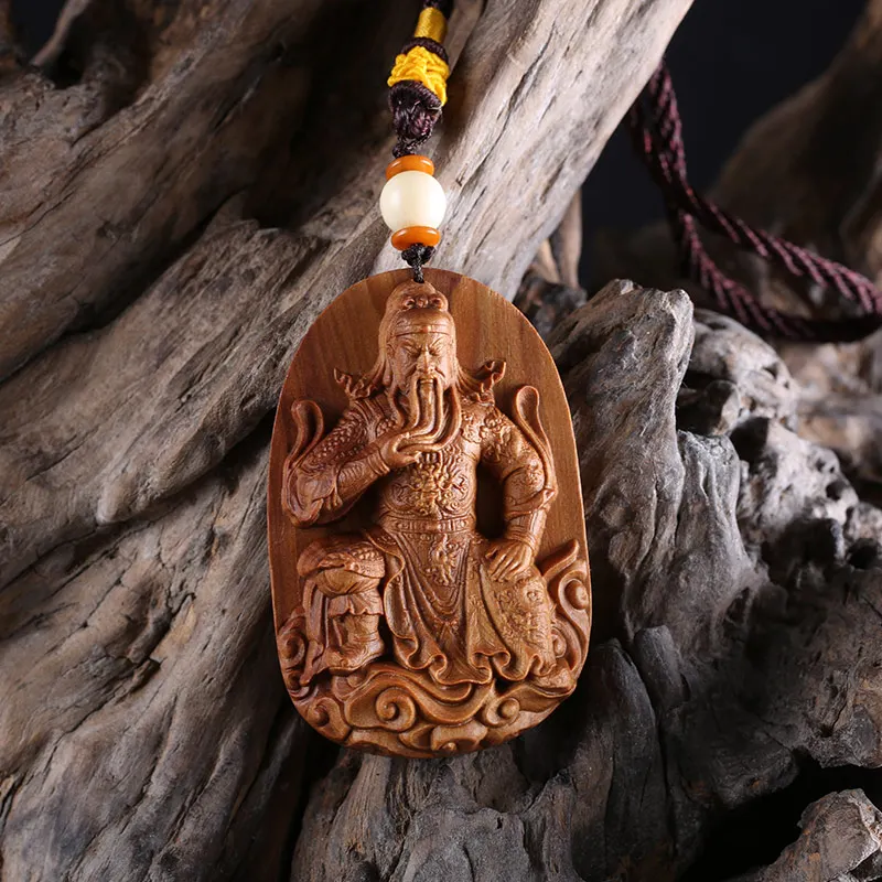 Exquisite Sandalwood Guan Yu Pendant, Hand-Carved Wooden God of War Necklace for Protection