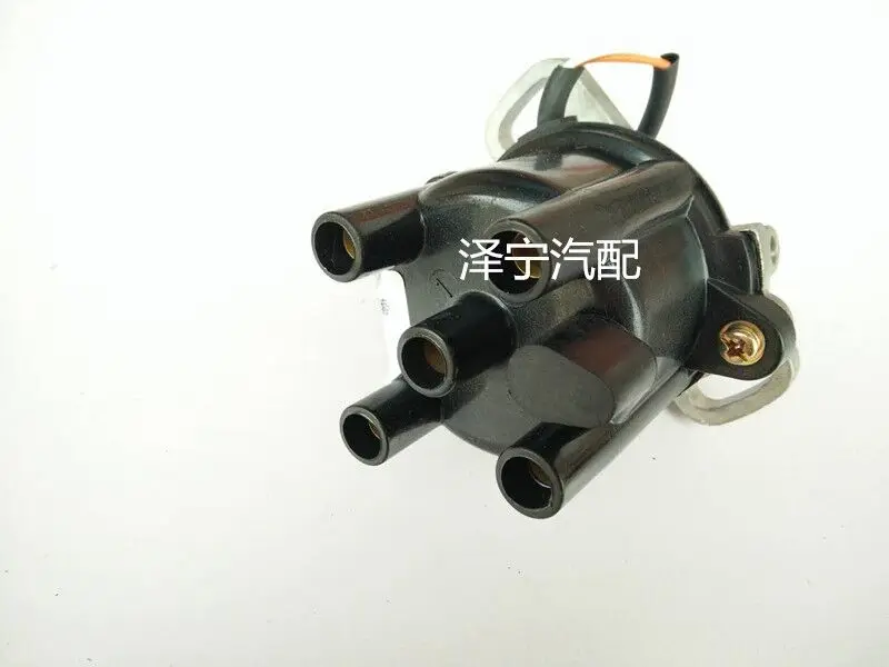 

Auto New Ignition Distributor Assy 229100-9830, 33100-60G10 for Suzuki BALENO/ Swift/Geo Metro 1.3