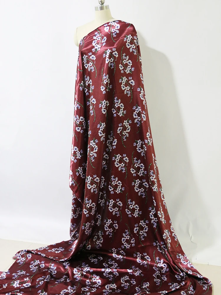 By Meter Blumen-Satin-Stoff, glänzend, weich, Schal, Hemd, Nachtwäsche, Material Charmeuse – Detail 10