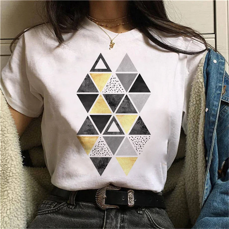 Beautiful geometry printed t shirt women 90s Graphic T-shirt Harajuku Tops Tee Cute Short Sleeve animal tshirt Female Tshirts