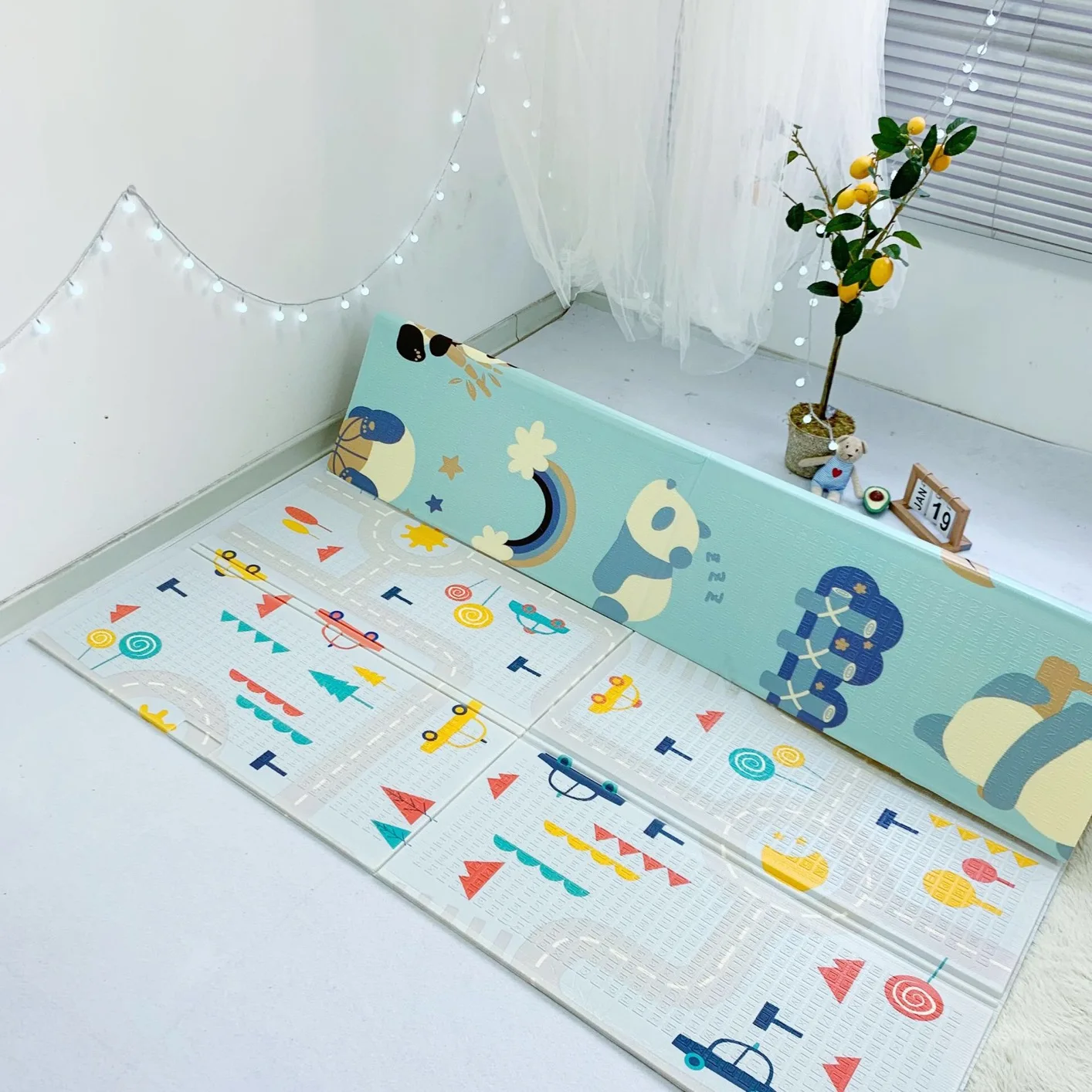 Folding Mat Children\'s Rug 180x200cm Waterproof Cartoon Baby Play Mat Xpe Foam Toddles Climbing Pad Games Toys Carpet with Bag