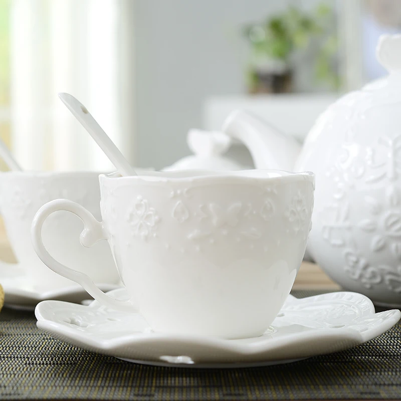 

Lovers, ceramic coffee, cup and Saucer Set, pure white European relief, afternoon tea cup, household cup, spoon plate.