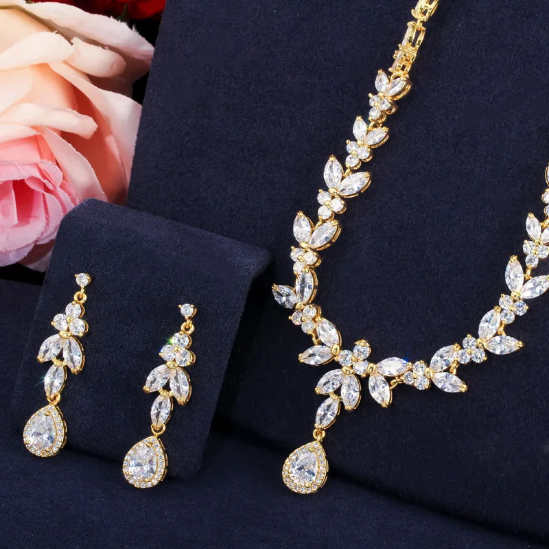 CWWZircons Elegant Leaf Drop African Nigerian CZ Zirconia Gold Color Brides Wedding Jewelry Set for Women Party Dress T371