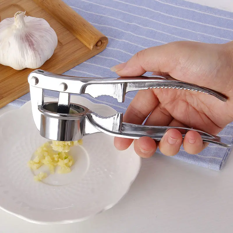 1Pcs Knoblauch Presse Crusher Küche Knoblauch Smasher Manuelle Presse Gemüse Squeezer 4-in-1 Multifunktionale Küche Zubehör