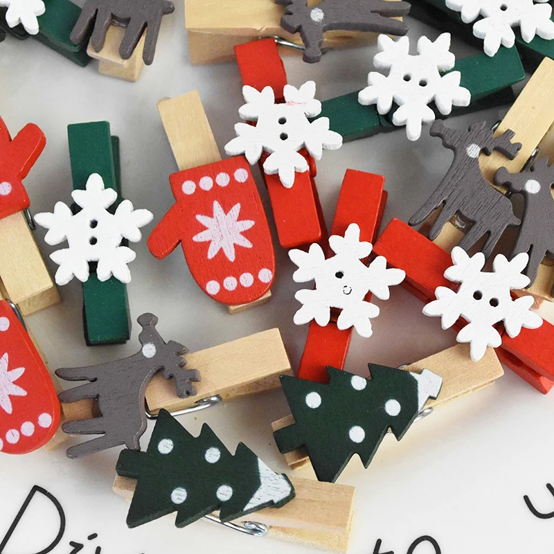 20Pcs/Lot Christmas Tree Elk Goves Wood Clips Snowflake Mini Wooden Clothes Photo Frame Paper Peg Pin Clothespin Craft Clips