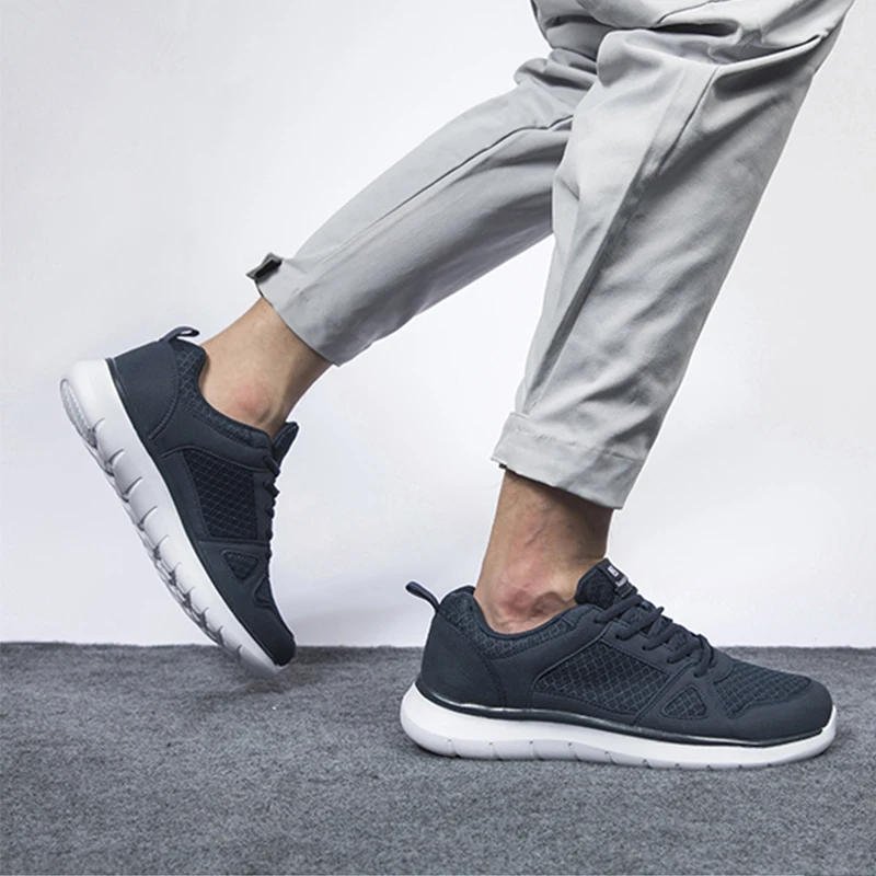 Zapatos informales de malla para hombre, calzado deportivo transpirable para caminar al aire libre, talla grande 50, Primavera
