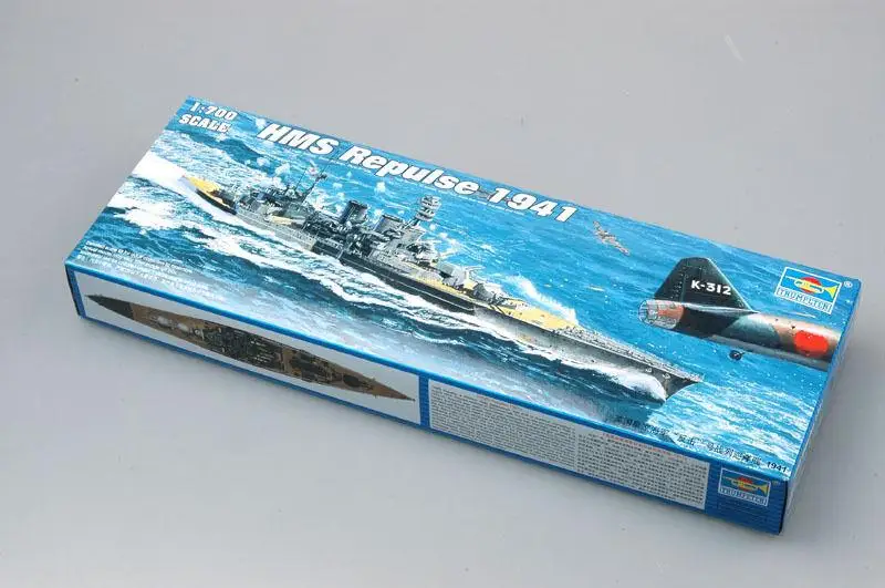 

Пластиковая модель Trumpeter 05763 1/700 HMS Repulse 1941