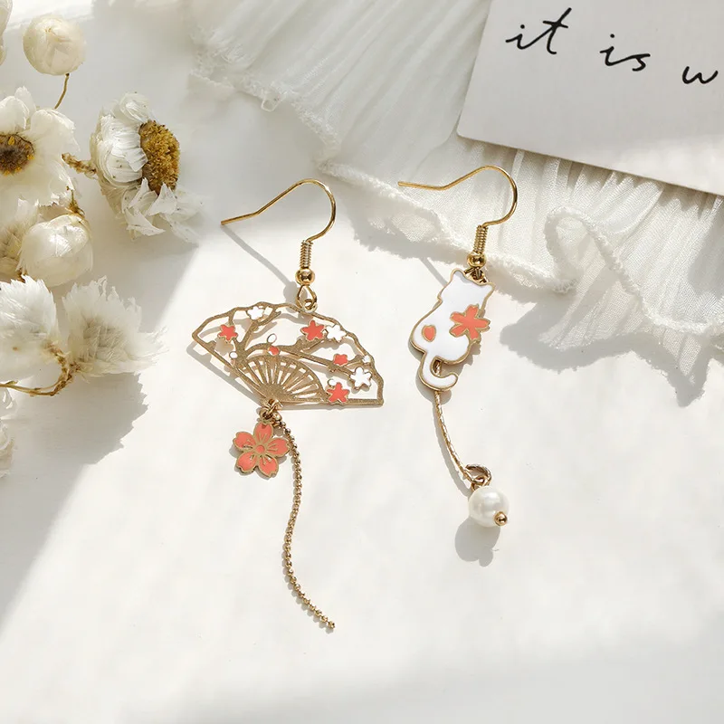 Koreanische neue süße geometrische Tropfenohrringe für Frauen, niedliche Katze, Kaninchen, Stern, Mond, asymmetrische baumelnde Ohrringe, Geschenk für Schmuck. – Detail 24
