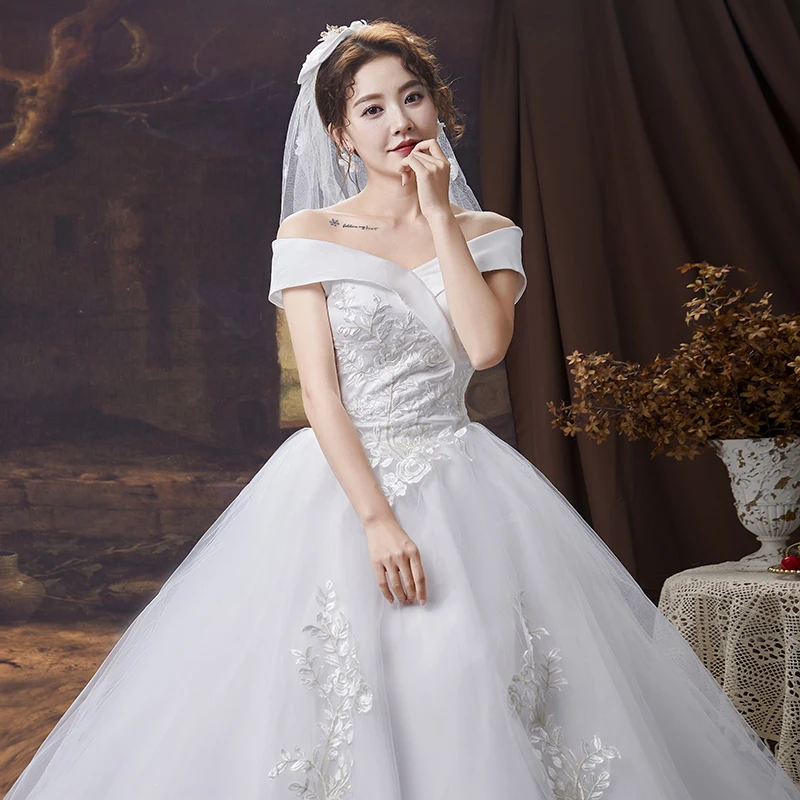 AnXin SH princess rose flower white lace French Retro vintage boat neck ball gown bride lace up customized wedding dress