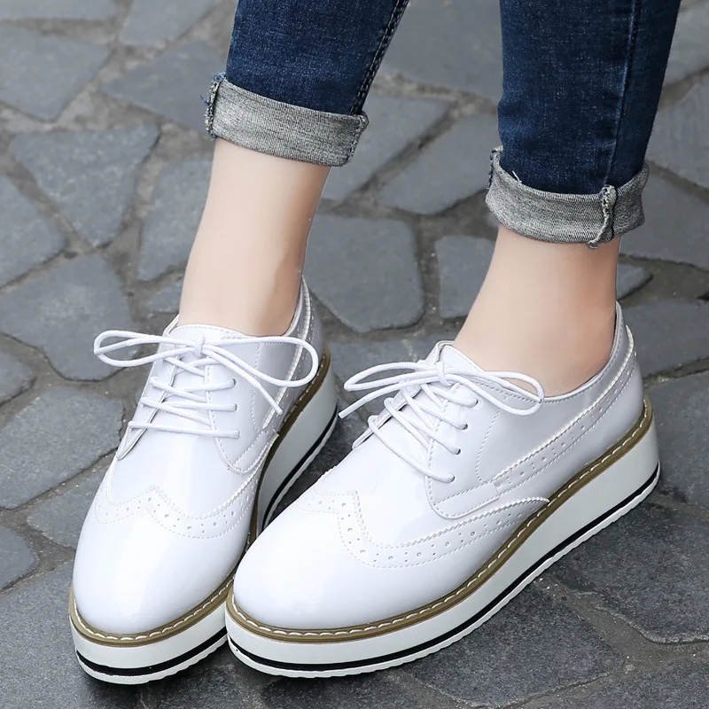 Autumn Women Platform Shoes Woman Brogue Derby Patent Leather Flats Lace Up Footwear Female Flat Oxford Shoes For Women 236