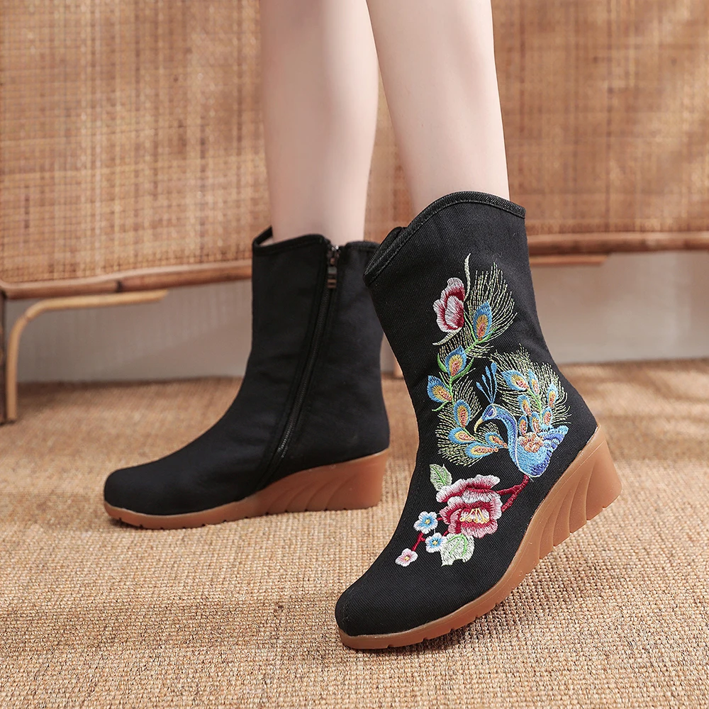 Veowalk Peacock Embroidered Women Comfort Canvas Short Boots Wedge Platforms Chinese Style Embroidery Winter Autumn Shoes