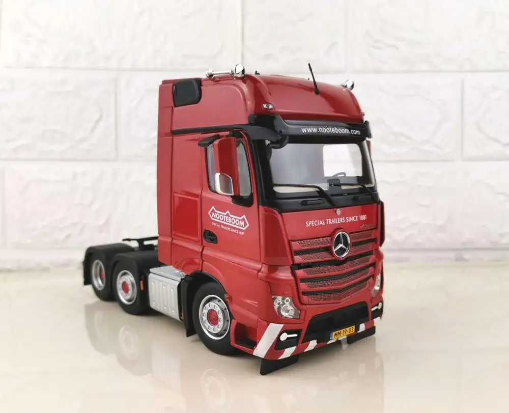 Classic Alloy Toy Model Gift Marge 1:32 Scale MB Actros MP4 Truck Tractor Trailers Vehicles DieCast Toy Model For Collection