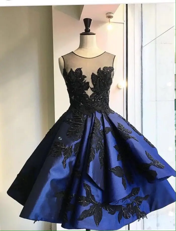 Royal Blue สั้น2018 Scoop Vestidos De Baile Sheer Top ชุดพรรค Backless Ball ชุดสำเร็จการศึกษาชุดเพื่อนเจ้าสาว