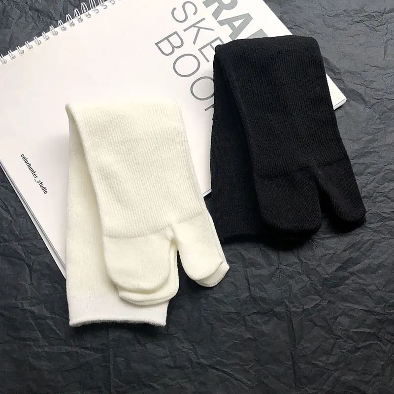 Japanese style Two fingers Ankle socks harajuku kawaii tabi socks  cartoon Art Cute Funny Creative Middle Tube Tabi Socks