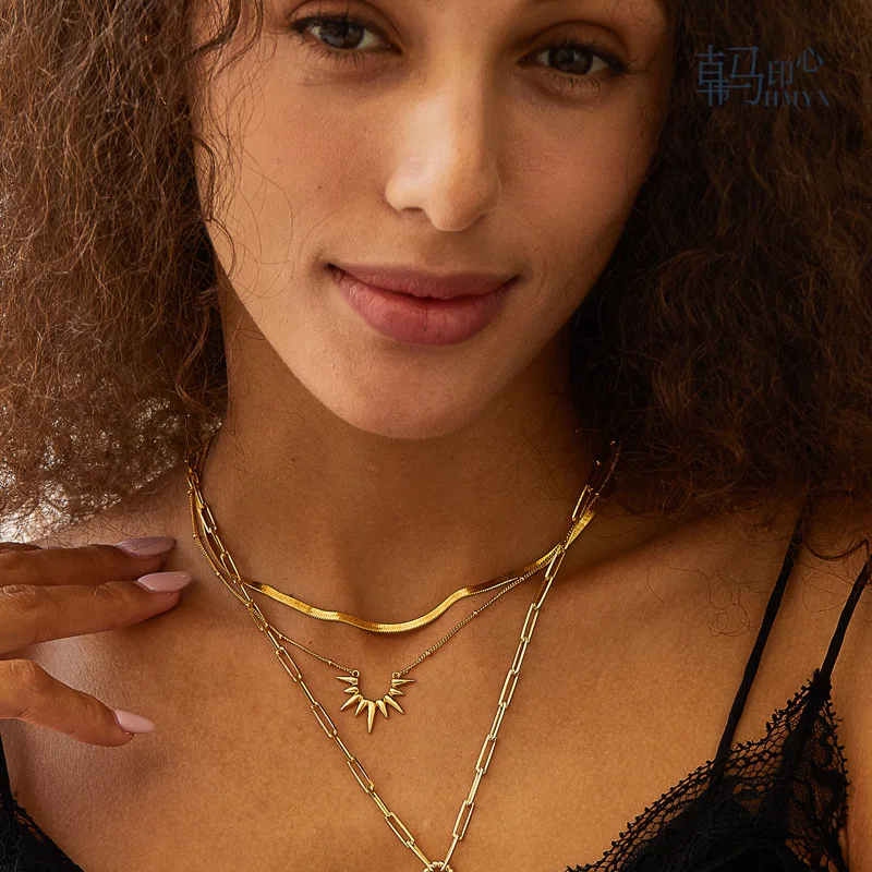 

2020 New Fashion S925 Sterling Silver Silver Necklace For Women Snake Scale Chain Ladies Flat Design Chain Jewelry Wholesale Hot