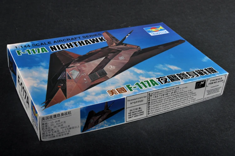 1: 144 USA F-117A NIGHTHAWK Fighter ทหารประกอบเครื่องบินรุ่น