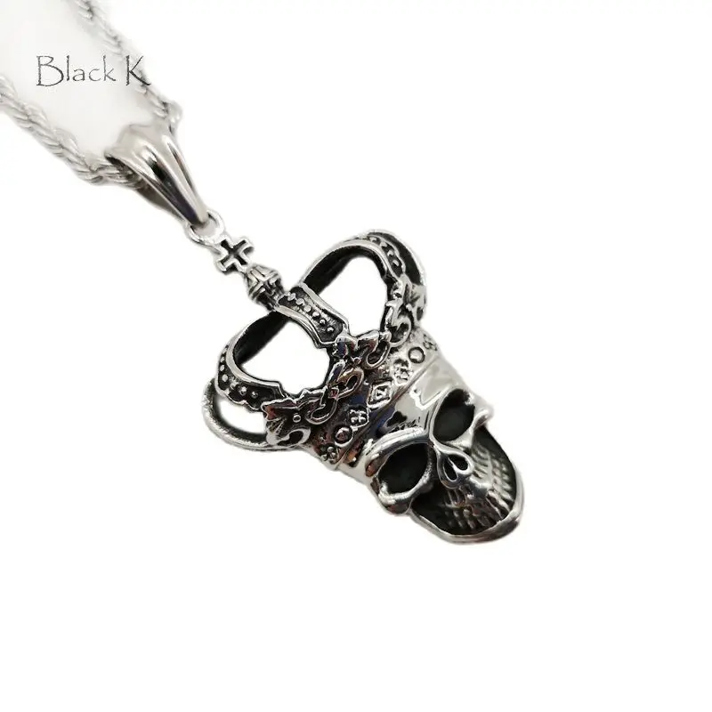 

Black Knight Crown skull pendant necklace mens vintage silver color stainless steel rock crown skull necklace hip hop BLKN0722