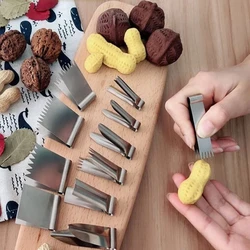 1PCS stainless steel walnut crisp clip peanut crisp pasta pasta pattern bun bun mold flower tongs baking tool S7