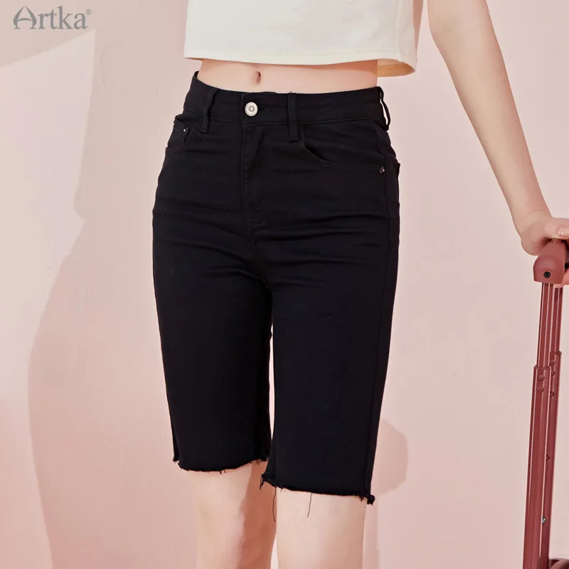 

ARTKA 2021 Summer New Women Shorts Fashion Casual High Waist Black Denim Shorts Elasticity Slim Short Jeans With Pocket KN22014C