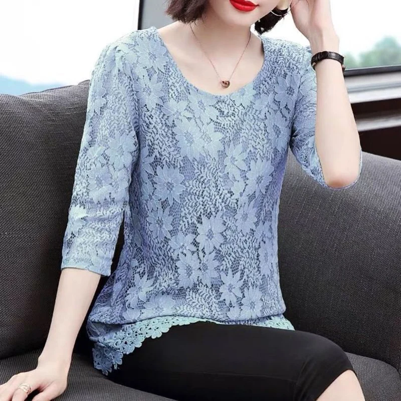 Women Spring Summer Style Lace Blouses Shirts Lady Casual Half Sleeve Flower Printed Lace Blusas Tops ZZ0333