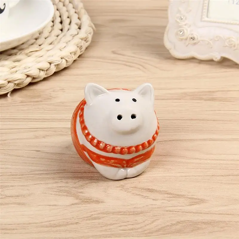 2pcs Seasoning Bottle Set Ceramic Lovely Pig Spice Salt Pepper Shakers Kitchen Tools for Wedding Party Favor