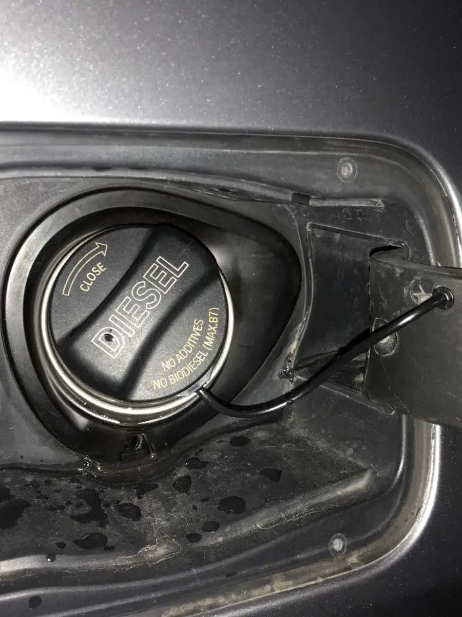 16117222391 Auto-Innen-Tankdeckel für BMW 1 2 3 4 5 6 7 X1 X2 X3 X4 X5 X6 Z4 für Mini für Rolls-Royce – Detail 10